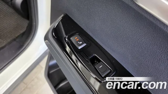 KG_Mobility_Ssangyong Torres Torres Бензин 1.5 2WD — Фото автомобиля 17