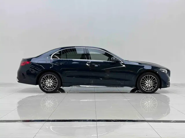 Mercedes-Benz C-Class — Фото автомобиля 6
