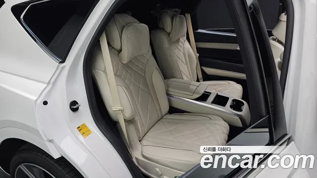 Genesis GV80 — Фото автомобиля 16