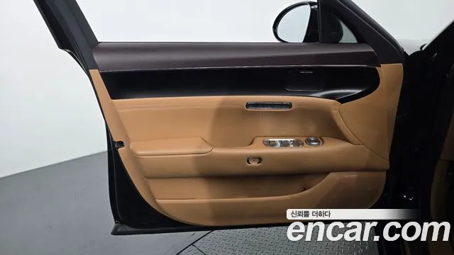 Genesis G90 RS4 — Фото автомобиля 13