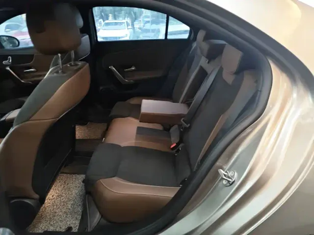 Mercedes-Benz A-Class — Фото автомобиля 19
