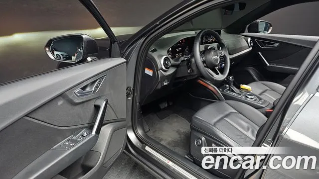 Audi Q2 35 TDI Premium — Фото автомобиля 10