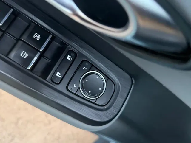 GAC Aion Y — Фото автомобиля 10
