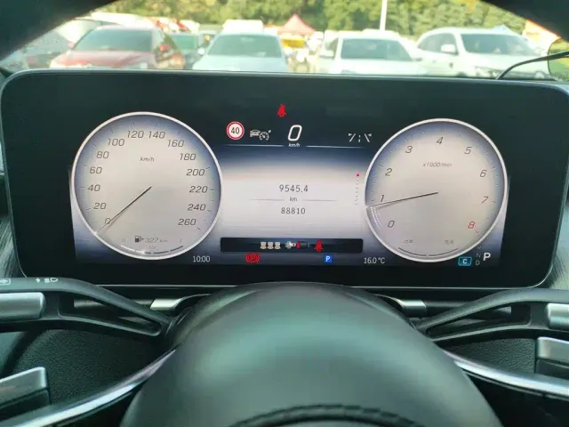 Mercedes-Benz S-Class — Фото автомобиля 8