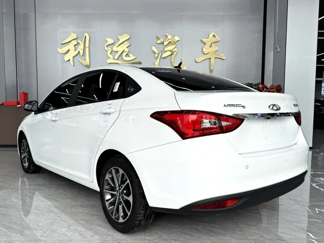 Chery Arrizo 5 — Фото автомобиля 14