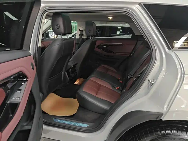Land Rover Range Rover Evoque — Фото автомобиля 16