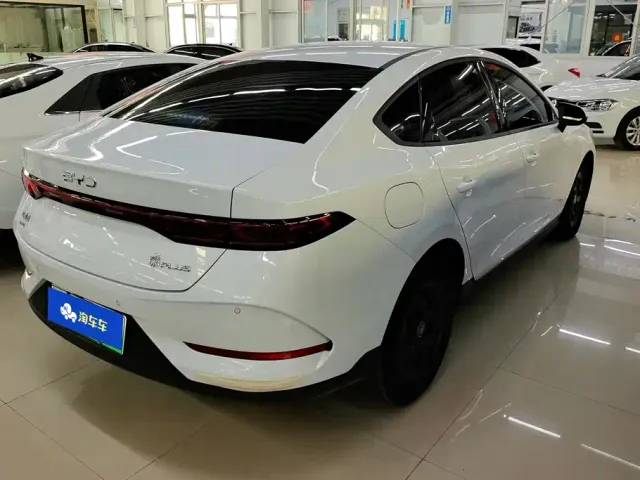 BYD Qin PLUS — Фото автомобиля 3