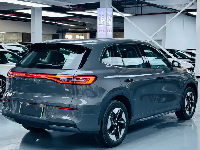 Geely Galaxy E5 — Фото автомобиля 15