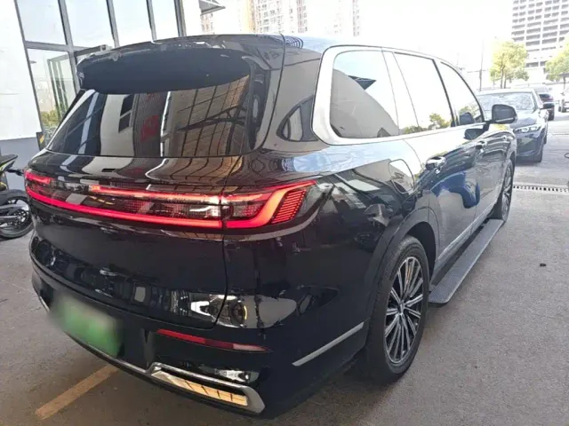 Geely Galaxy M9 — Фото автомобиля 6