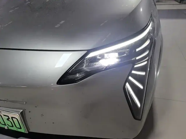 GAC Aion Y — Фото автомобиля 23
