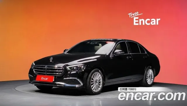 Фотография автомобиля — Mercedes-Benz E-Class W213