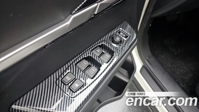 KG_Mobility_Ssangyong Torres Torres Бензин 1.5 2WD — Фото автомобиля 16