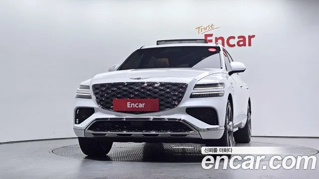 Genesis GV80 — Фото автомобиля 3