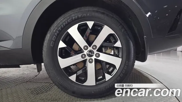 Kia Sorento Sorento 4-е поколение Бензин 2.5T 2WD — Фото автомобиля 21