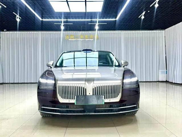 Voyah Zhuiguang L — Фото автомобиля 3