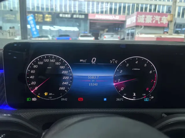 Mercedes-Benz A-Class — Фото автомобиля 20