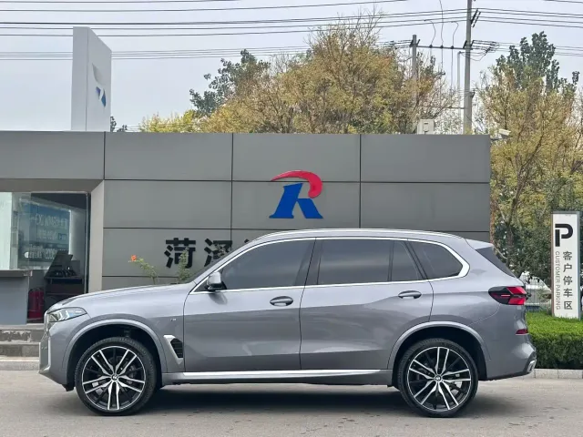 BMW X5 — Фото автомобиля 4