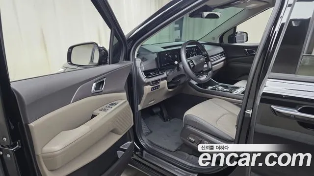 Kia Carnival — Фото автомобиля 15