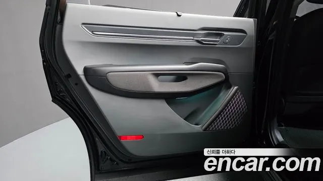 Kia EV9 — Фото автомобиля 22