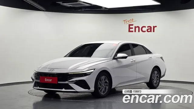 Фотография автомобиля — Hyundai AVANTE