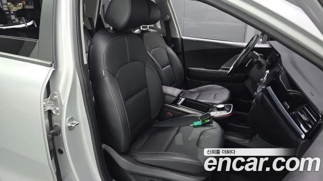 Kia Niro Niro Plus Air — Фото автомобиля 26