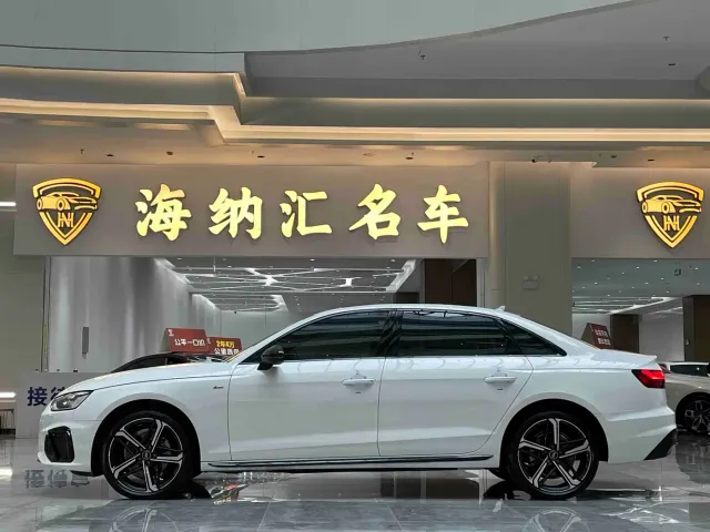 Audi A4L — Фото автомобиля 3