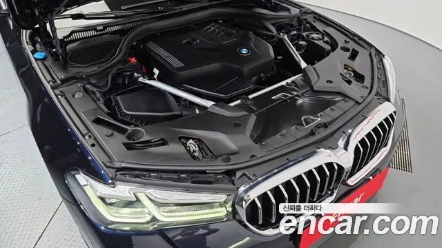 BMW 5 Series G30 — Фото автомобиля 9