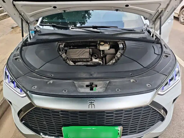BYD Song PLUS — Фото автомобиля 10