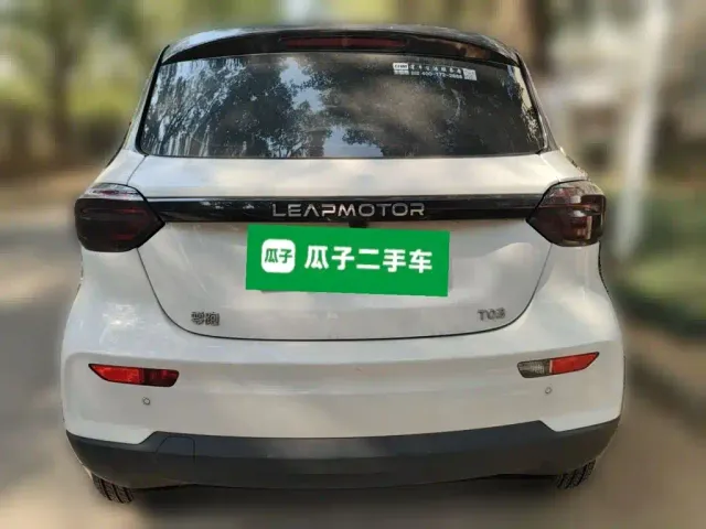 Leapmotor T03 — Фото автомобиля 3