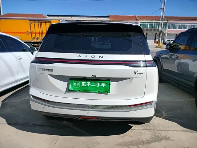 GAC Aion Y — Фото автомобиля 5