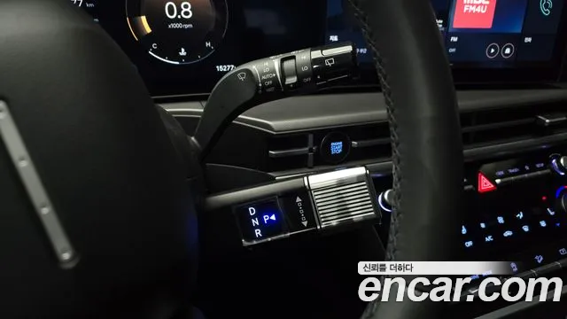 Hyundai Santa Fe MX5 — Фото автомобиля 12