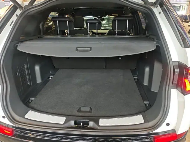Land Rover Discovery Sport — Фото автомобиля 18