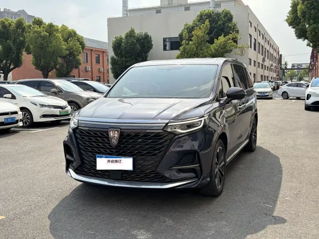 Roewe iMAX8 — Фото автомобиля 2