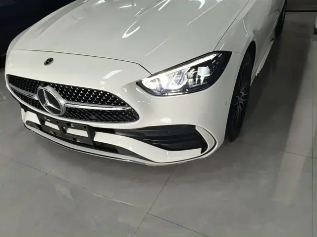 Mercedes-Benz C-Class — Фото автомобиля 23