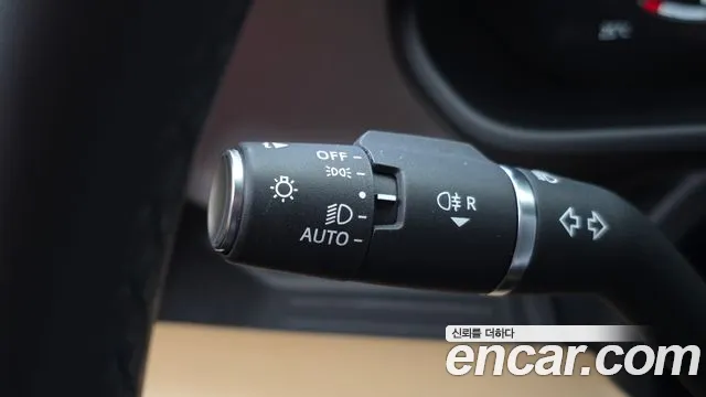 Land Rover Defender Defender (L663) 110 P300 X-Dynamic SE — Фото автомобиля 15
