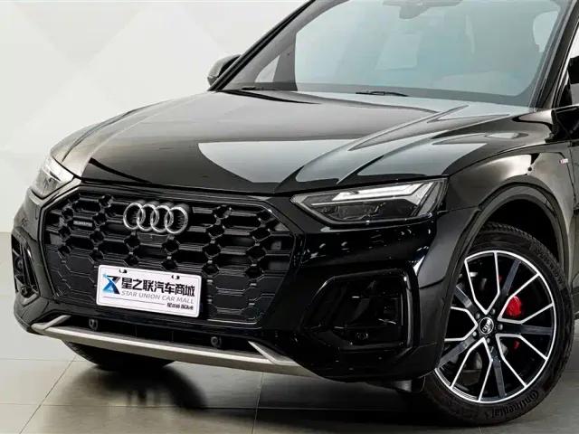 Audi Q5L — Фото автомобиля 2