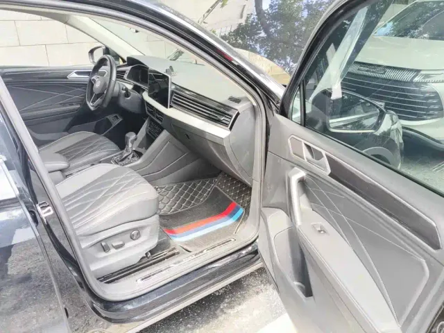 Volkswagen Tiguan L PHEV — Фото автомобиля 10
