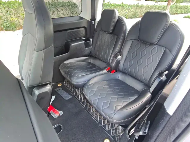Baojun KiWi EV — Фото автомобиля 15