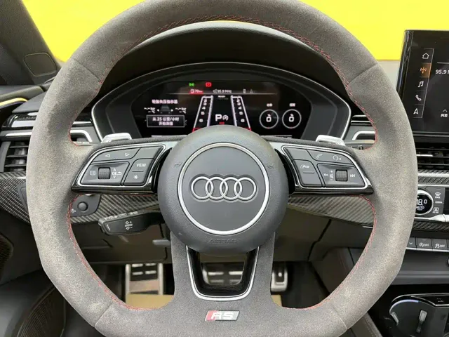 Audi RS 5 — Фото автомобиля 16