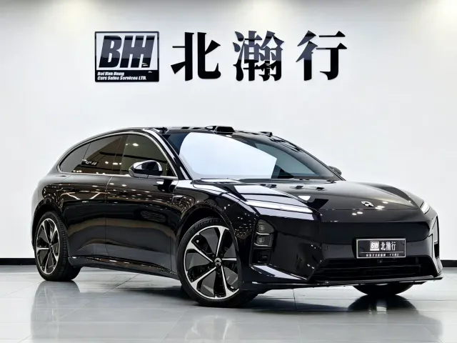 Nio ET5 Touring — Фото автомобиля 4