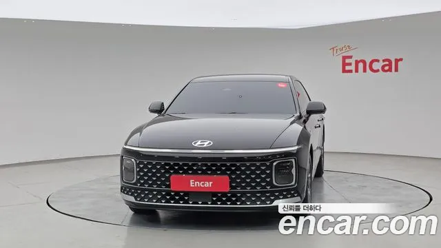 Hyundai Grandeur GN7 — Фото автомобиля 3