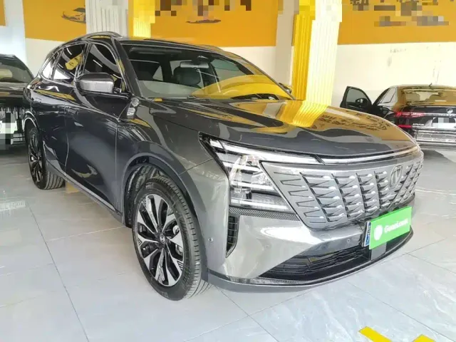 Changan CS75 Plus — Фото автомобиля 21