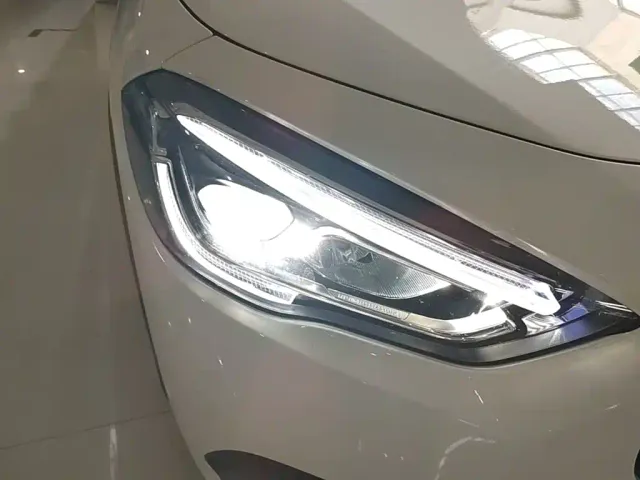 Mercedes-Benz GLA-Class — Фото автомобиля 10