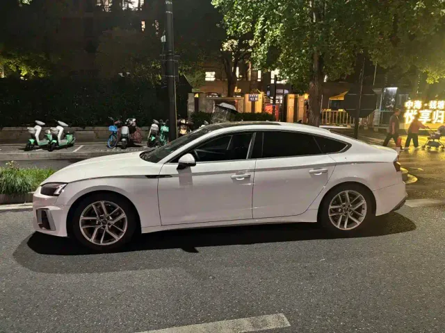Audi A5 — Фото автомобиля 5