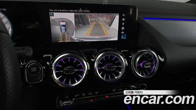 Mercedes-Benz EQA — Фото автомобиля 15