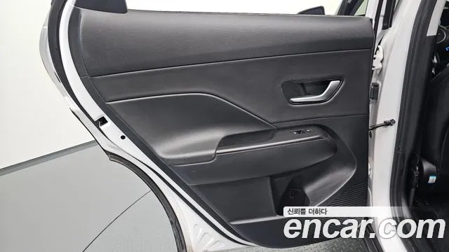 Hyundai Kona SX2 — Фото автомобиля 13