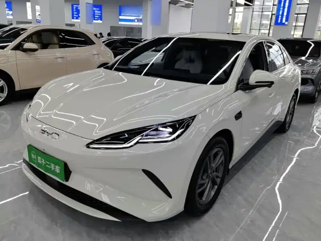 Фотография автомобиля — BYD Seal 06