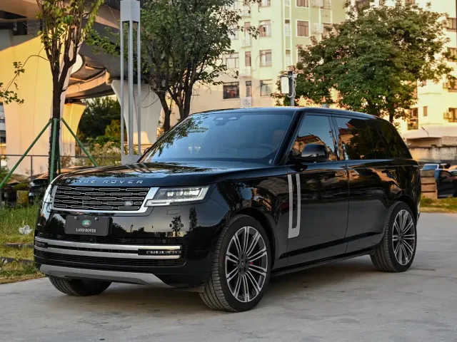 Фотография автомобиля — Land Rover Range Rover