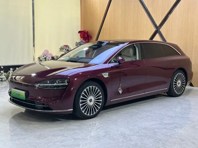 Фотография автомобиля — Stelato S9T