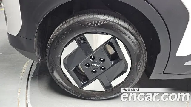 Kia EV3 — Фото автомобиля 5